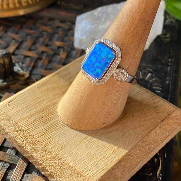 Blue Opal & CZ Sterling Silver Statement Ring - Picture 4 of 8